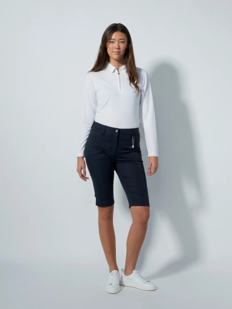 Daily Sports Lyric V2 Bermuda Shorts 60cm - Black i gruppen Golfklder / Golfklder Dam / Shorts/Kjolar hos Tee Two Green AB (1000314-999)